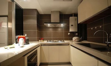 櫥柜面板開裂怎么辦，櫥柜面板如何保養