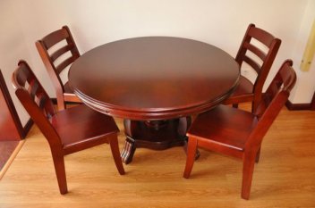 紅橡木家具優缺點有哪些，如何選擇？