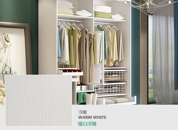 實木板打的衣柜