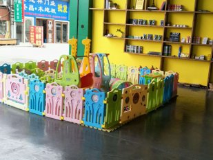 單純賣板的時(shí)代已成過(guò)去，智閣整體家居生活體驗(yàn)?zāi)Ｊ介_啟新篇章